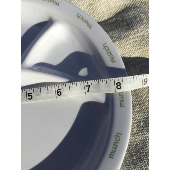 Pottery Barn Children’s Melamine Plate Kids White 8.5” Toddler Lamb Munch Baby - Picture 9 of 9